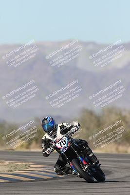 media/Dec-04-2025-Racers Edge (Thu) [[5ebc9f124d]]/3-B Group/1-Session 1 (Turn 7)/